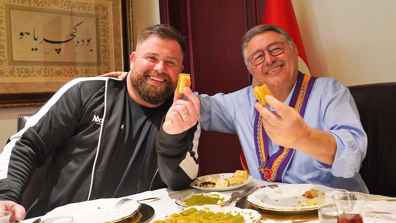 The WORLD'S number one Baklava spot in ISTANBUL | Food Review Club