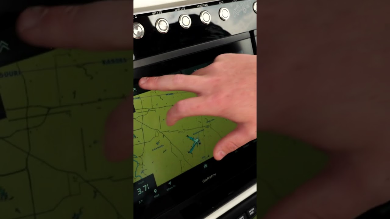 Power-Pole Integration on the Garmin GPSMap 1243 
