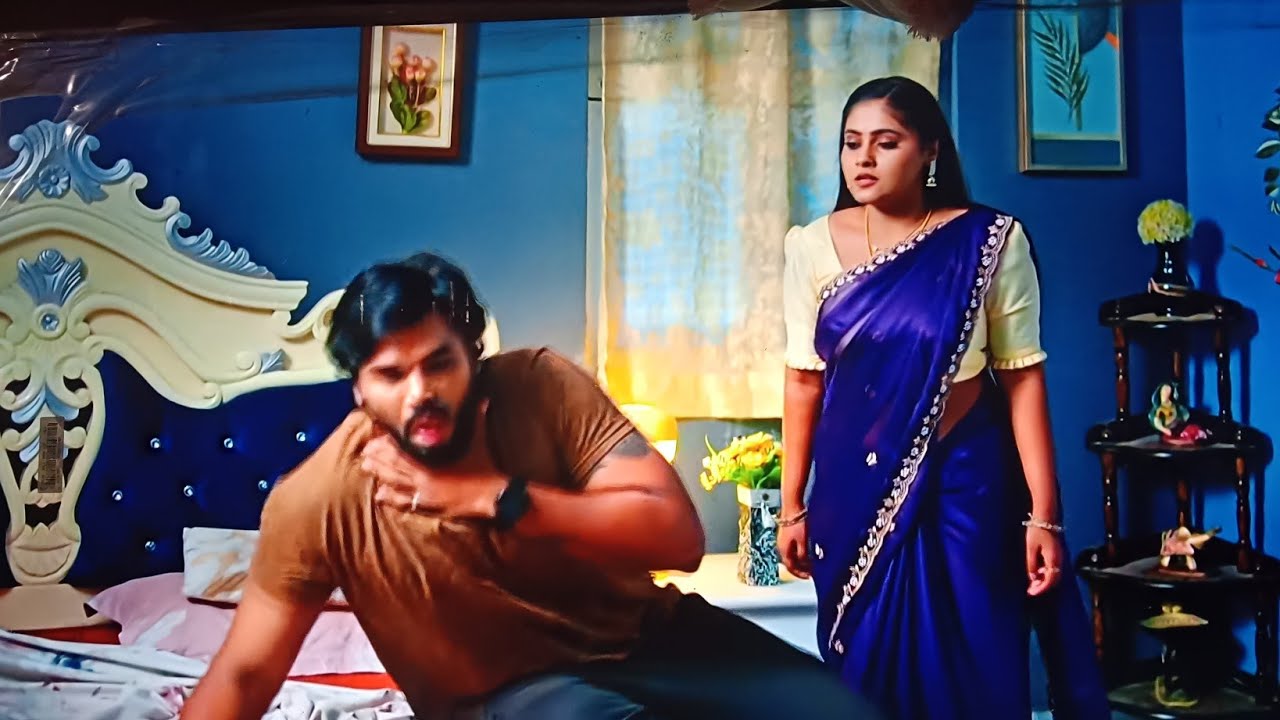 విశ్వకీ తిక్క కుదుస్తున్న అమూల్య