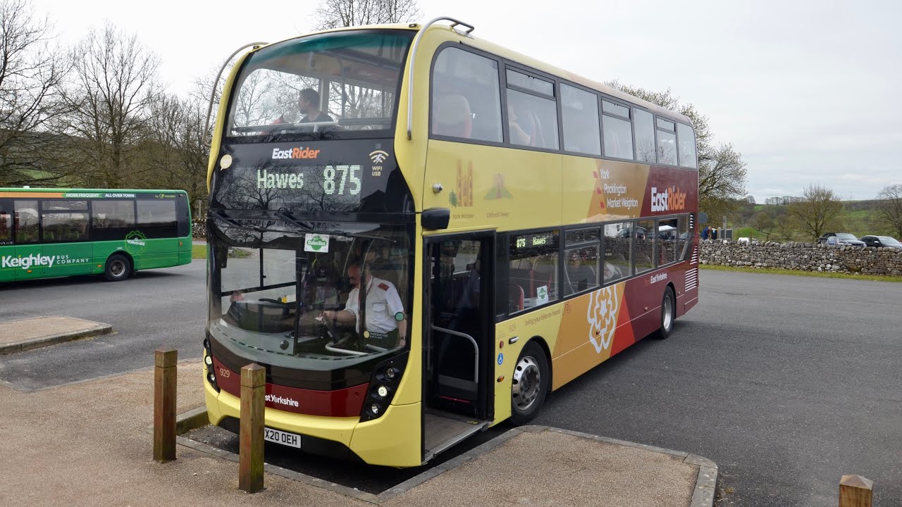 Top Deck View: East Yorkshire 929 (YX20OEH) Alexander Dennis Enviro 400 MMC
