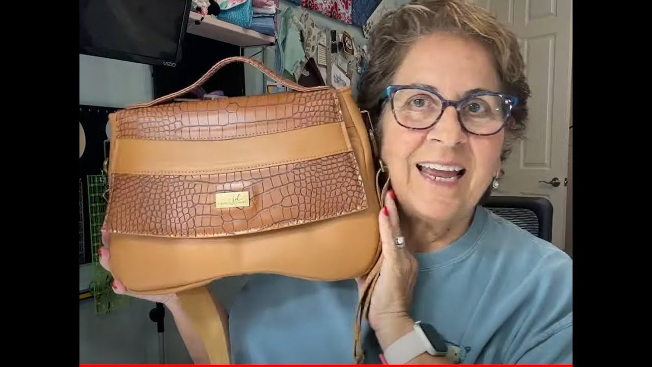 The AZALEA  Bag a pattern by Shambala