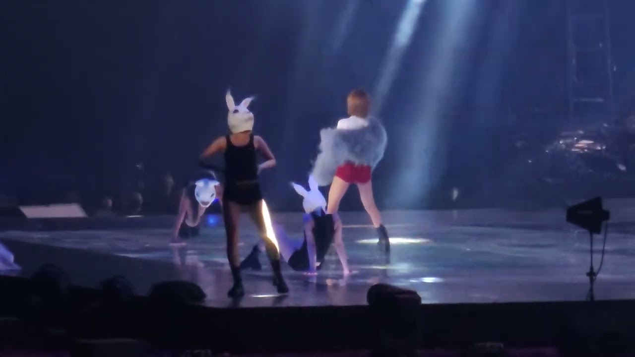 260307  IDLE - SOYEON - Blue Ice Rabbit【《2026 i-dle WORLD TOUR [Syncopation] IN TAIPEI》】