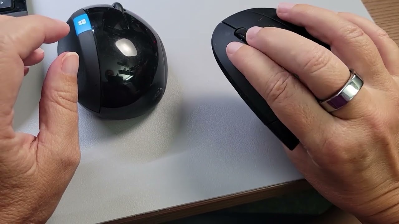 Anker Ergonomic Mouse vs. Microsoft Sculpt Ergonomic Mouse: A Comparison