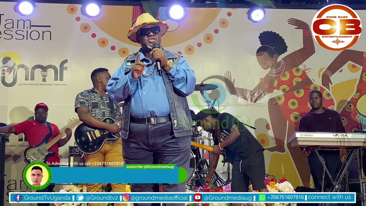 Ragga Dee brings Fire on stage and Hits to Artists who fight others