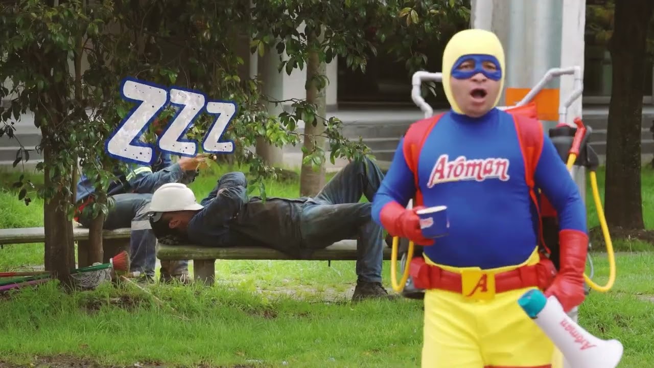 Aroman con su cafesazo