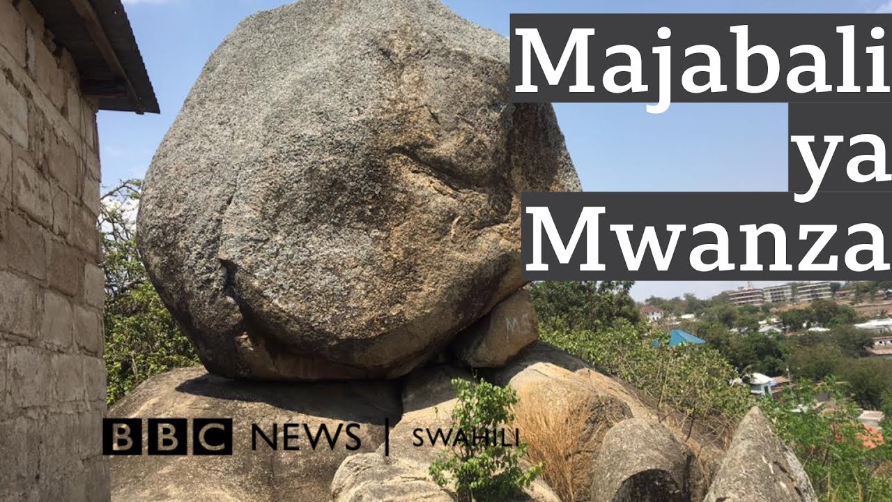 Nyumba zilizojengwa milimani chini ya majabali makubwa Mwanza Tanzania