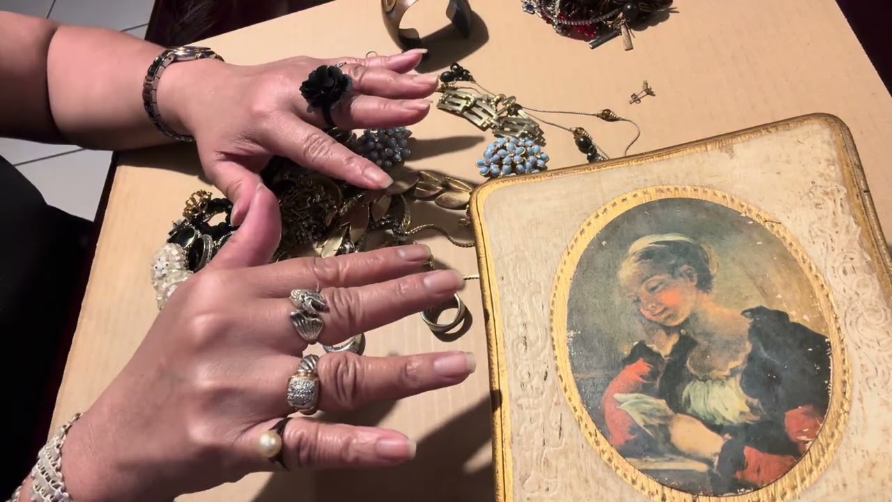 Unbelievable $20.00 Jewelry Haul from Church White Elephant Sale / lots of 14 kt and silver 