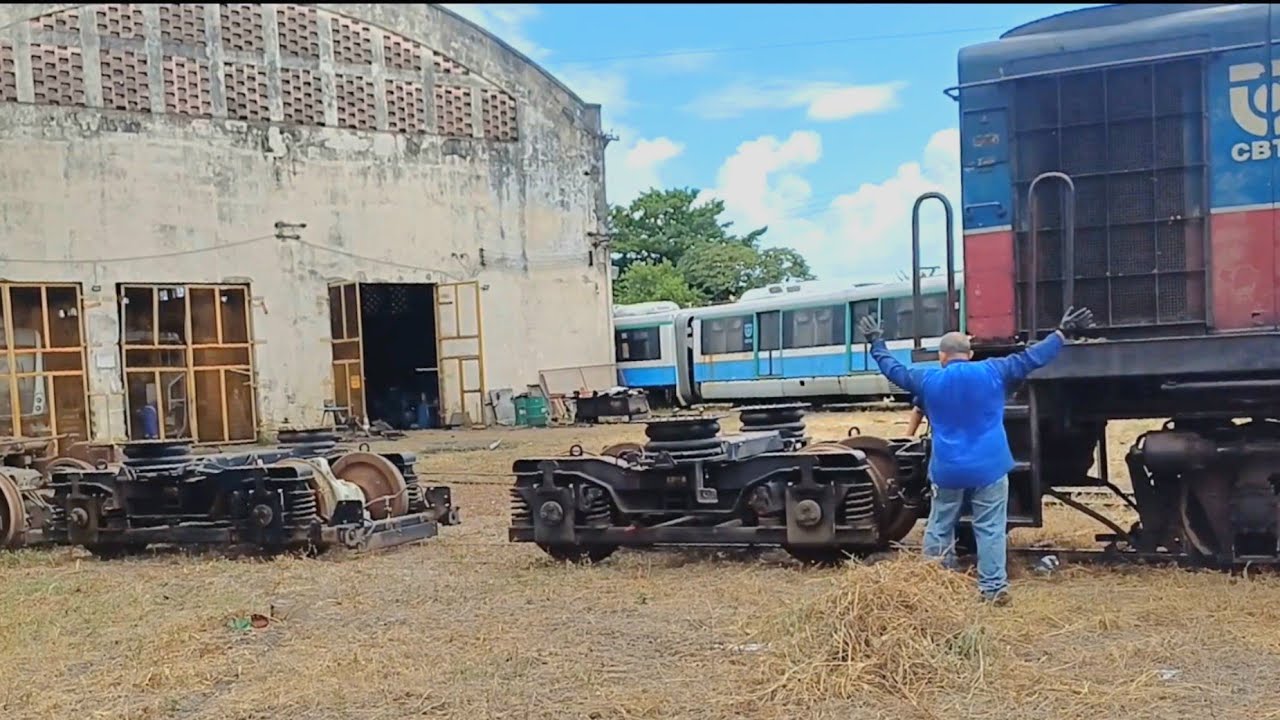 CBTU RECIFE Locomotiva Alco RS8 manobrando trucks Edgard Werneck