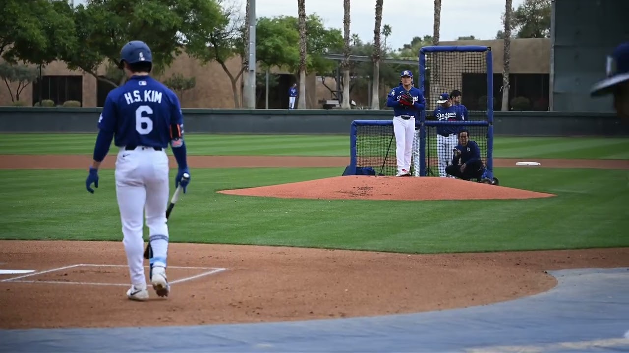 Yoshinobu Yamamoto Live BP - Dodgers Spring Training 2026
