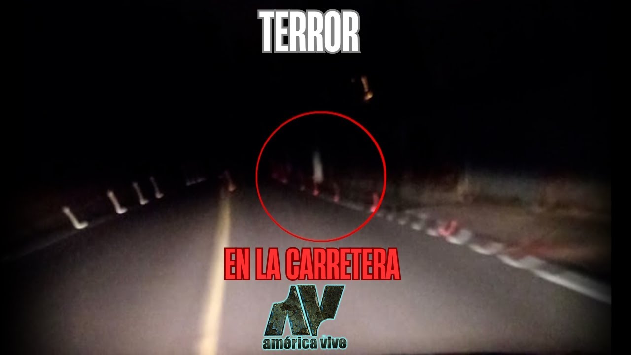 Esp&iacute;ritus que se esconden en la obscuridad de la carretera