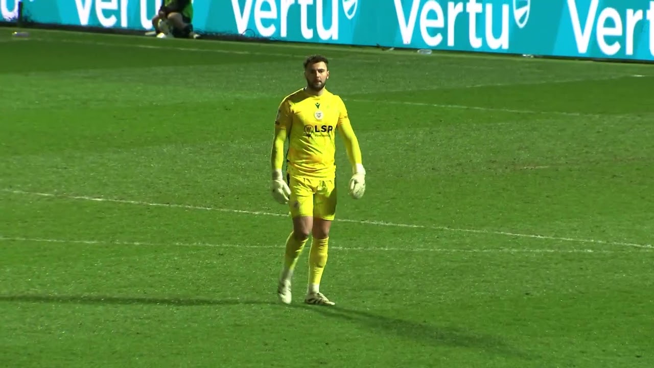 Bromley v Oldham Athletic Highlights