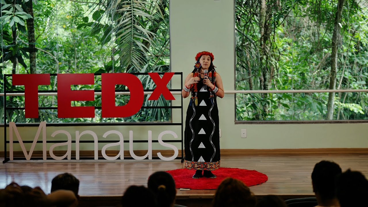 Vozes que nasce da floresta e representam o território | Samela Sateré Mawé | TEDxManaus