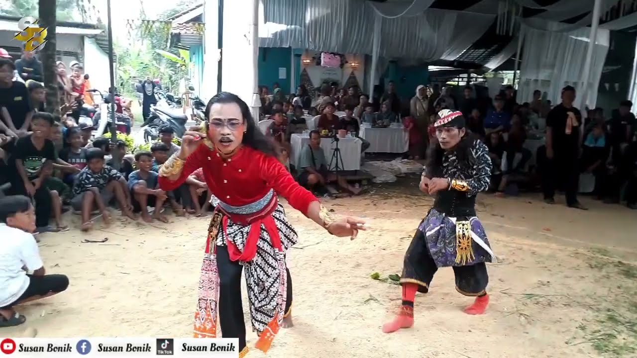 Bodoran kentus ebeg turonggo karyo