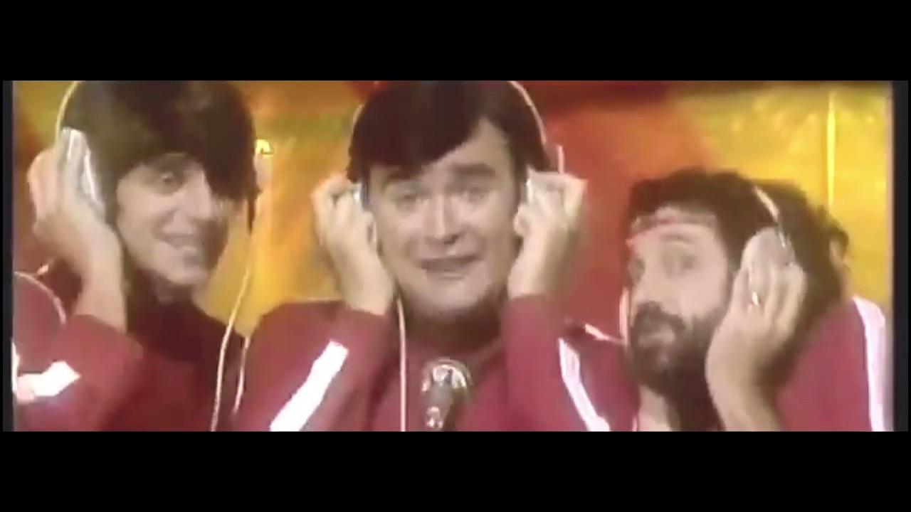 I Gatti di Vicolo Miracoli - Disco Gatto 1979 (HD)