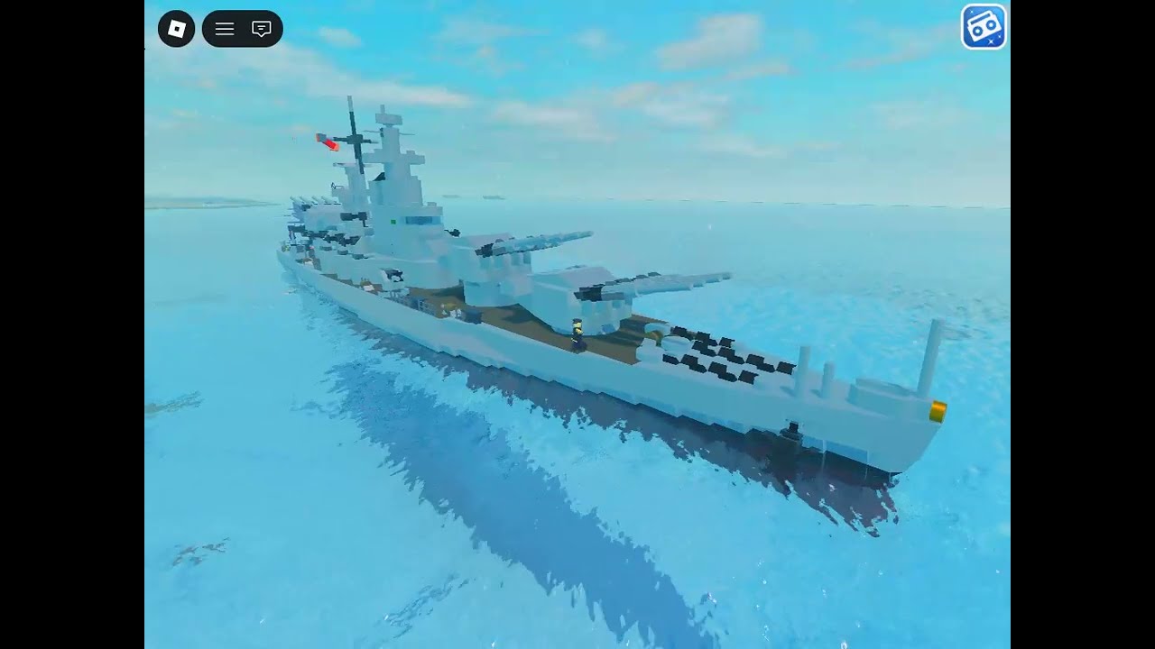 (PLANE CRAZY) The most unique custom battleship.