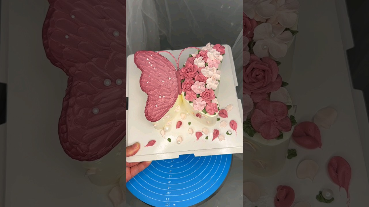 Production process: Introductory technical training on cake learning from scratch. #shorts