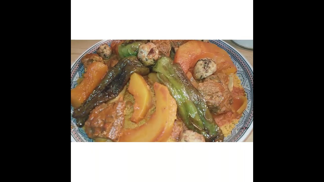 RECETTE DE COUSCOUS À LA COURGE. CUSINE MALIYA. وصفة كسكسي بالقرع الاحمر