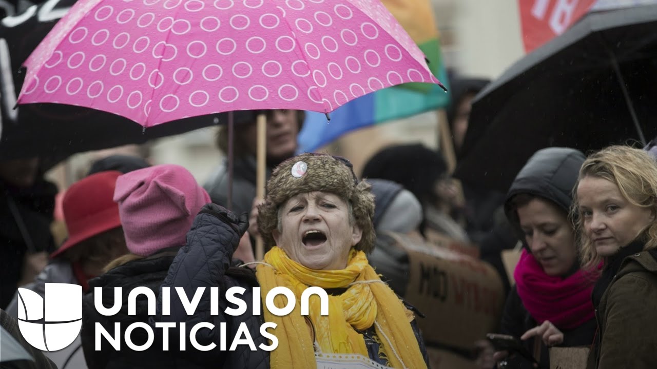Miles de mujeres celebran su d&iacute;a marchando por el reconocimiento de sus derechos en varias ciudades