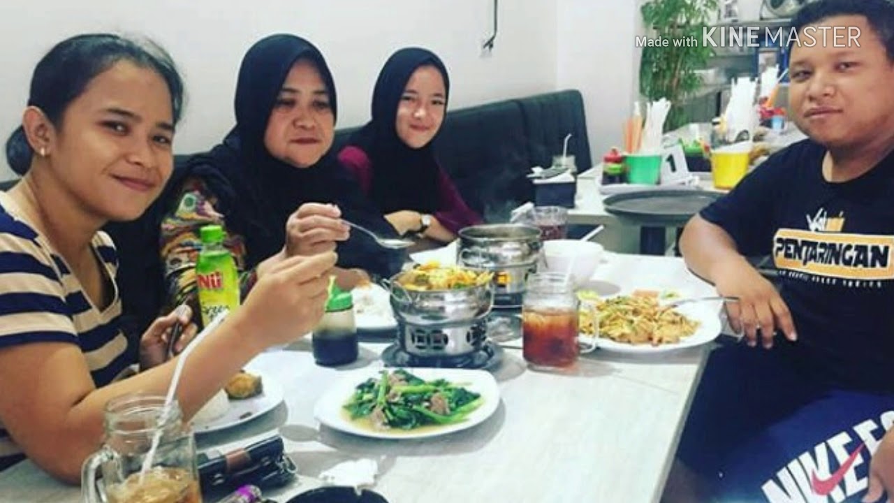 NISSA SABYAN DAN KELUARGA NYA TERNYATA