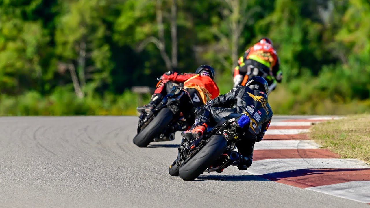 Chasing Fast Coaches at NCM — Spacing Is Everything | Suzuki GSX-R1000R x Yamaha R1 x Yamaha R6