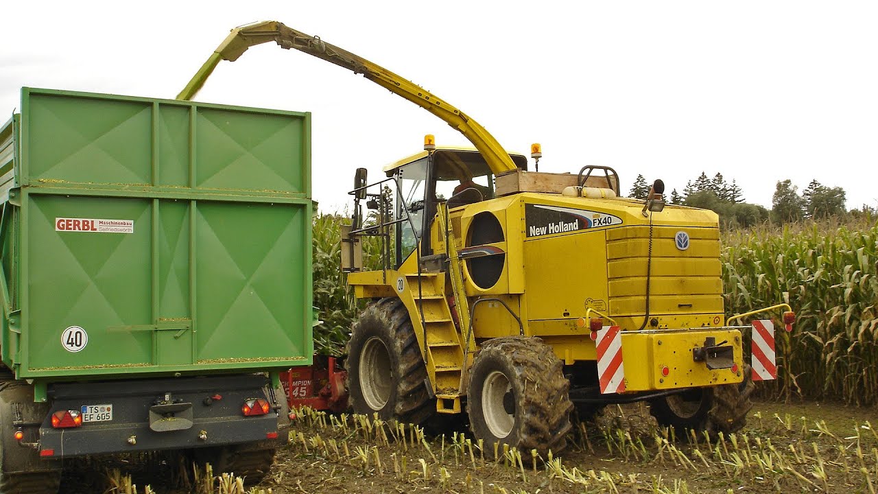 New Holland FX 40 mit Kemper Champion 345
