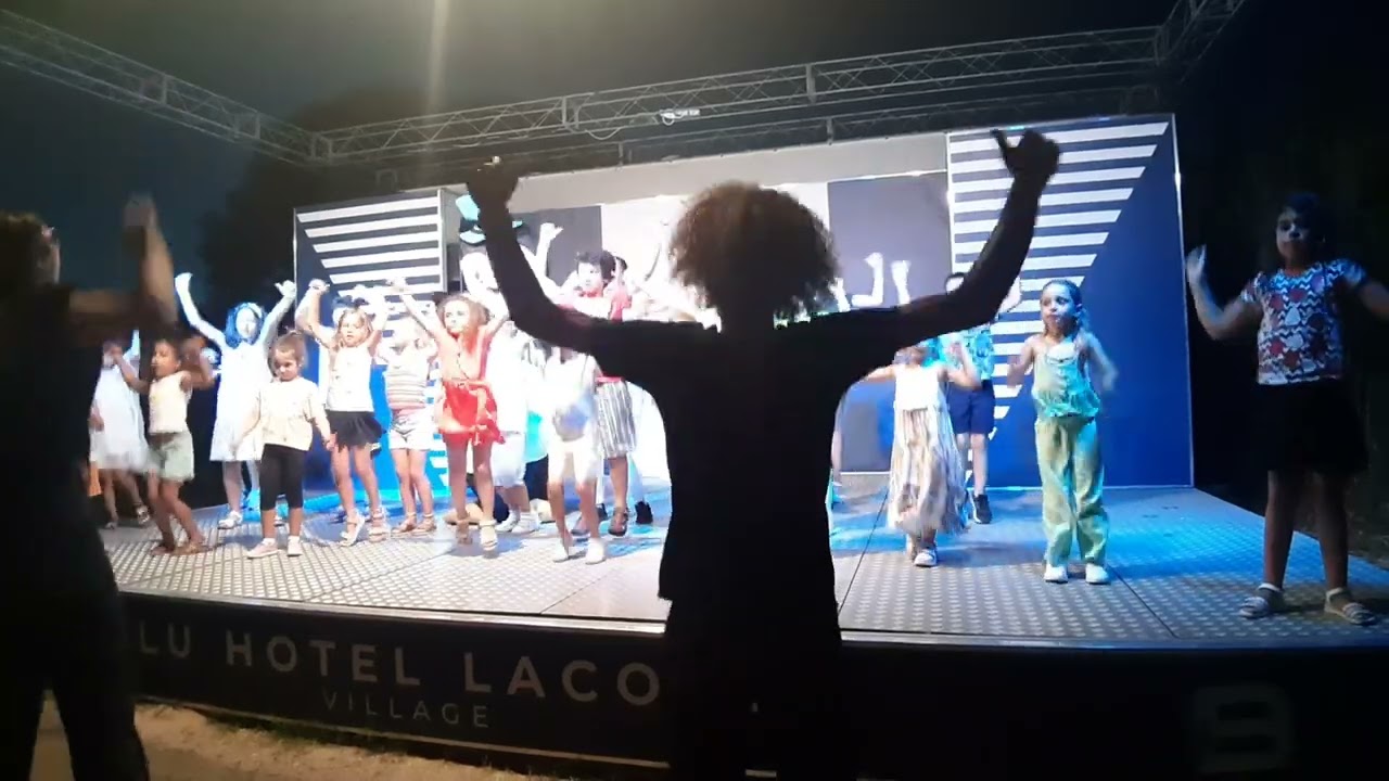 Blutto Dance 😀 - Blu Hotel Laconia Village