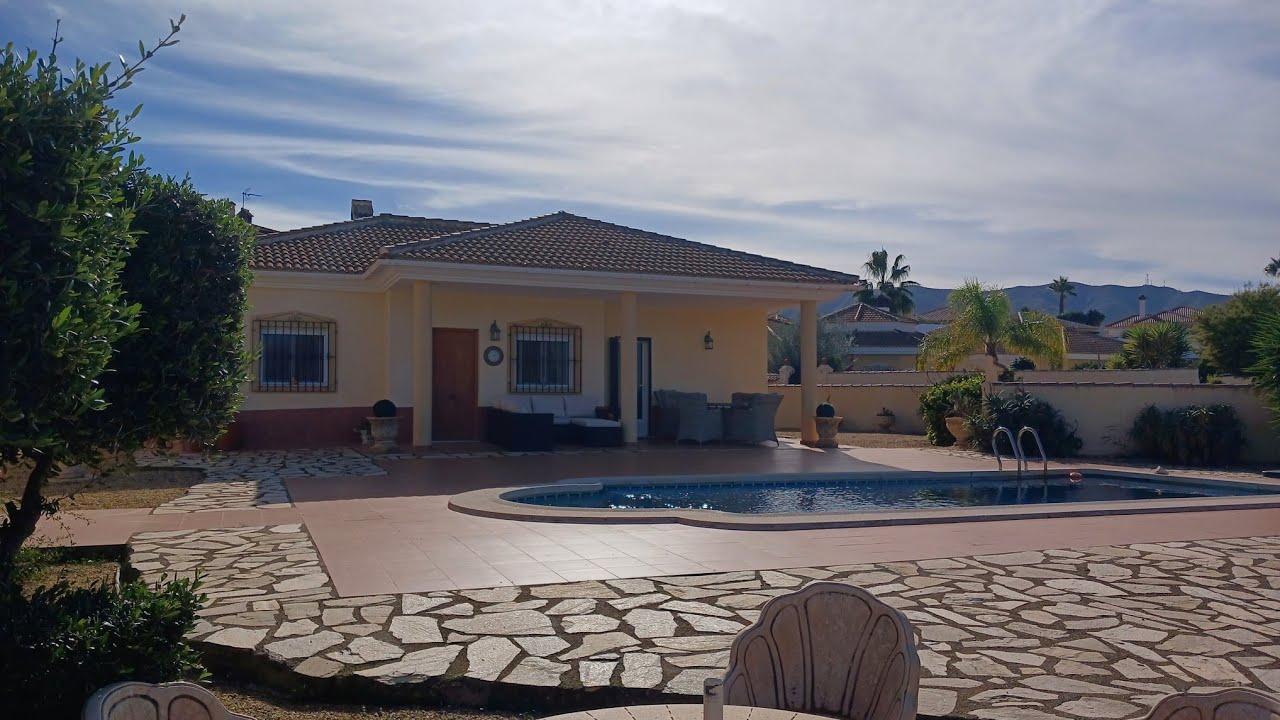 Under Offer Property For Sale in Spain- Villa Bella 250,000 Euros -  3 bed 2 bath and pool -