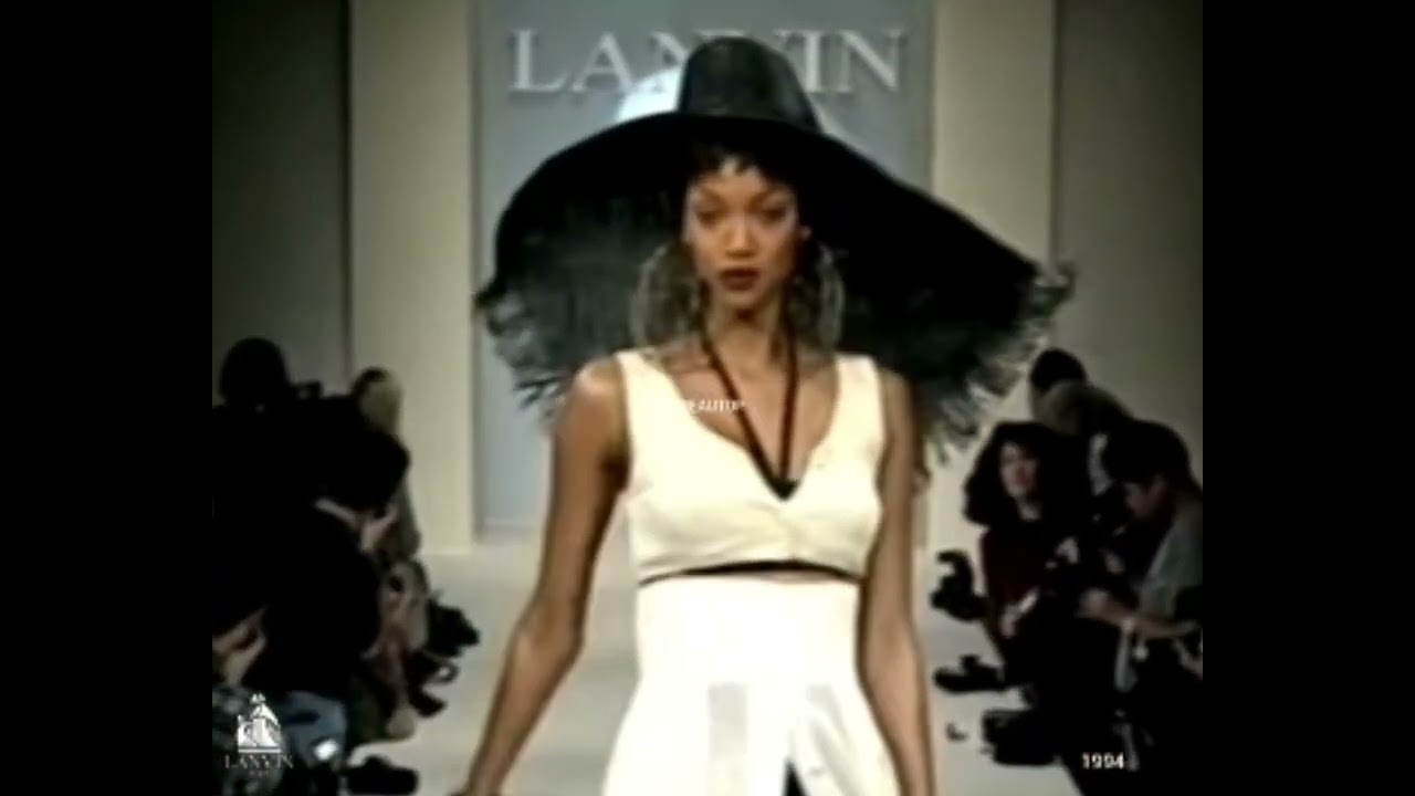 Tyra Banks On The Runway - If You're Gonna Be On The Runway With Tyra! Step Your Puss Up!