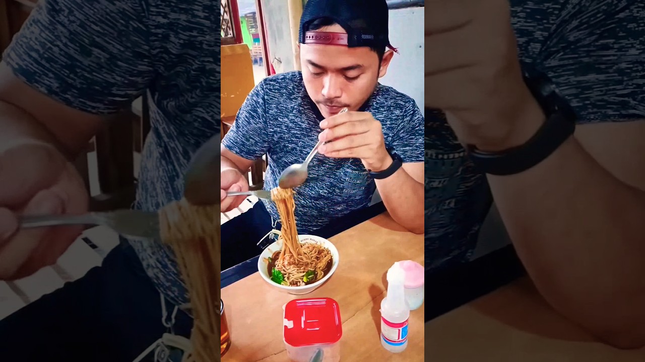 Mie Ayam Tamelang"Mang Iyang"di Gang seberang Masjid sebelah Pt Beesco dekat Desa Tamelang