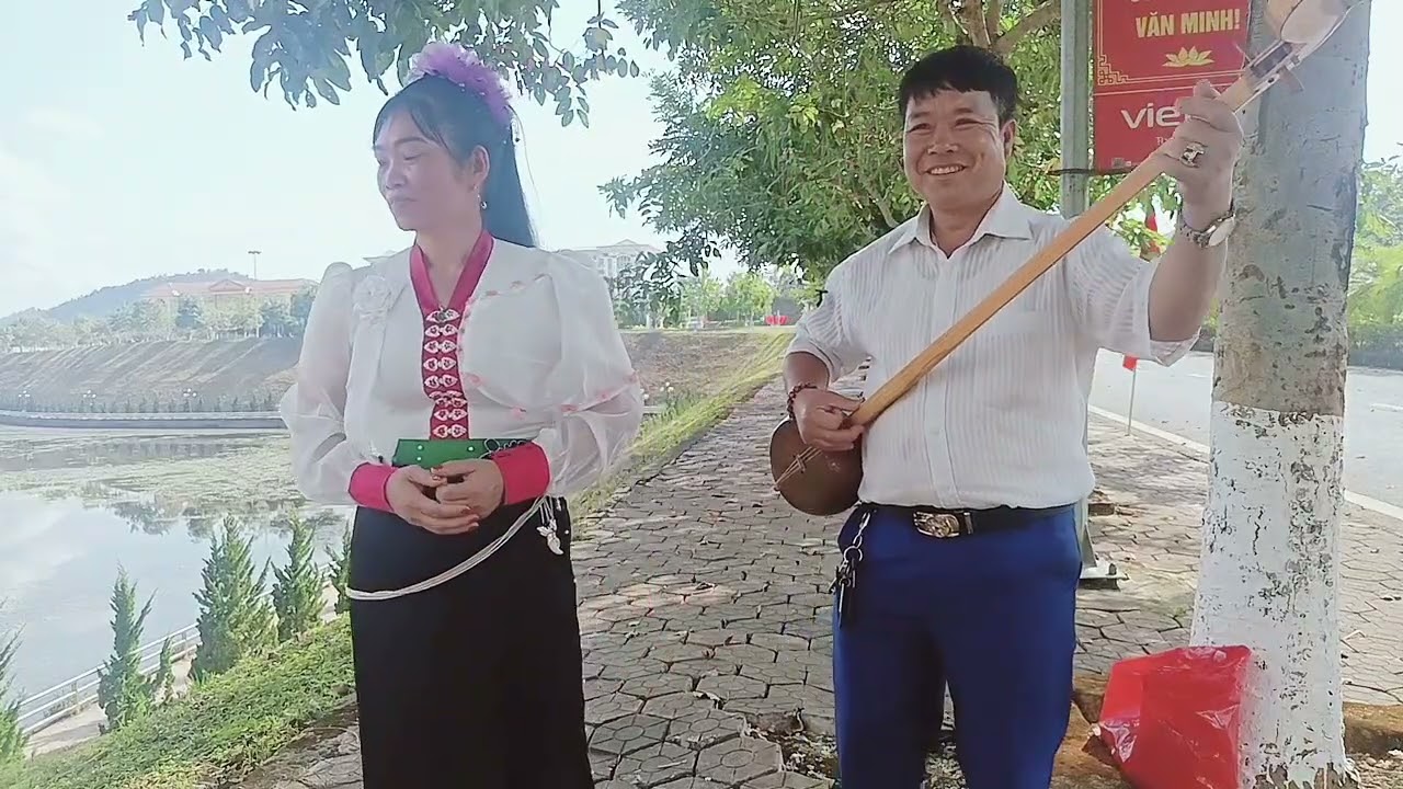 Hát thái Tân Uyên pi nọng tỏn phăng nơ 