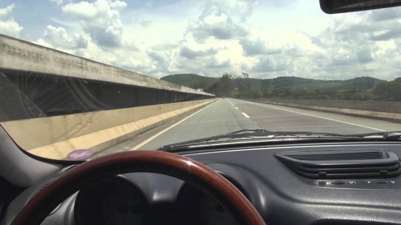 De BH a Sampa de Alfona 156 Twin Spark.