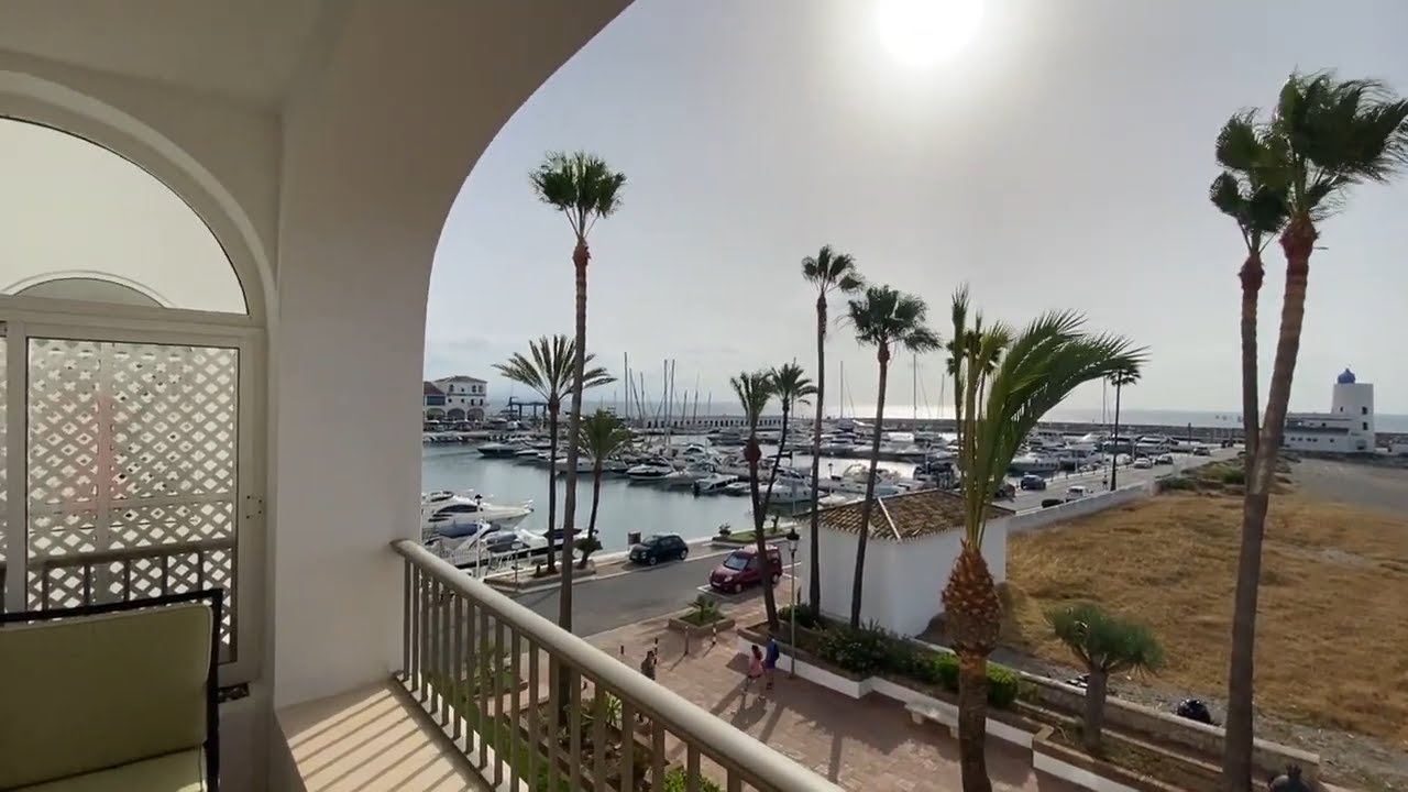 FRONT LINE BEACH APARTMENT 3 BEDROOM