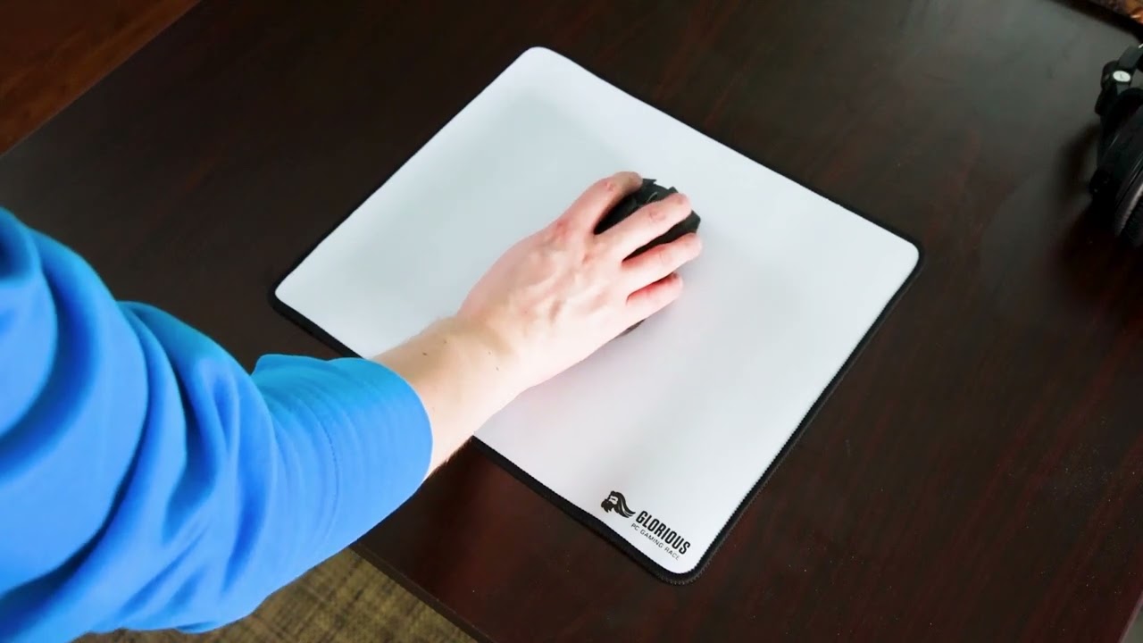 Glorious Large Gaming Mouse Pad Fast Review