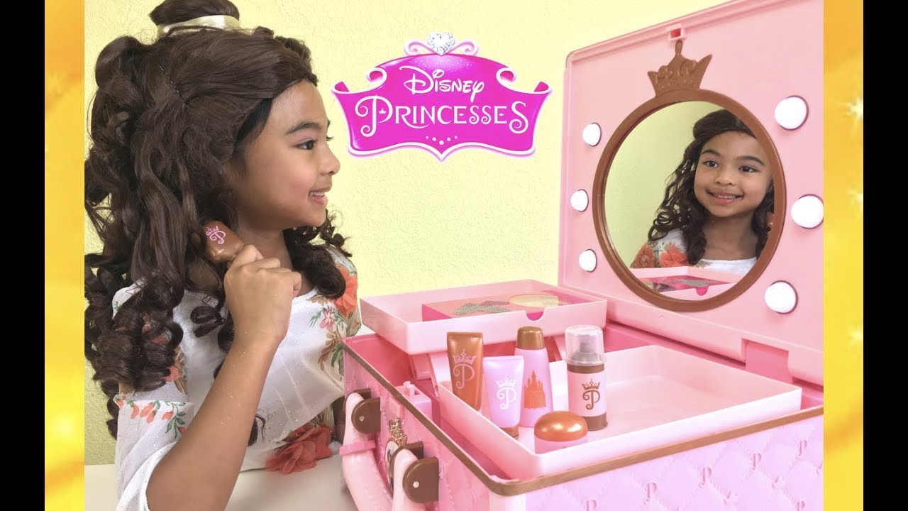 Disney Princess Belle with Style Collection Travel Vanity Claire's Make-Up | Toys Academy