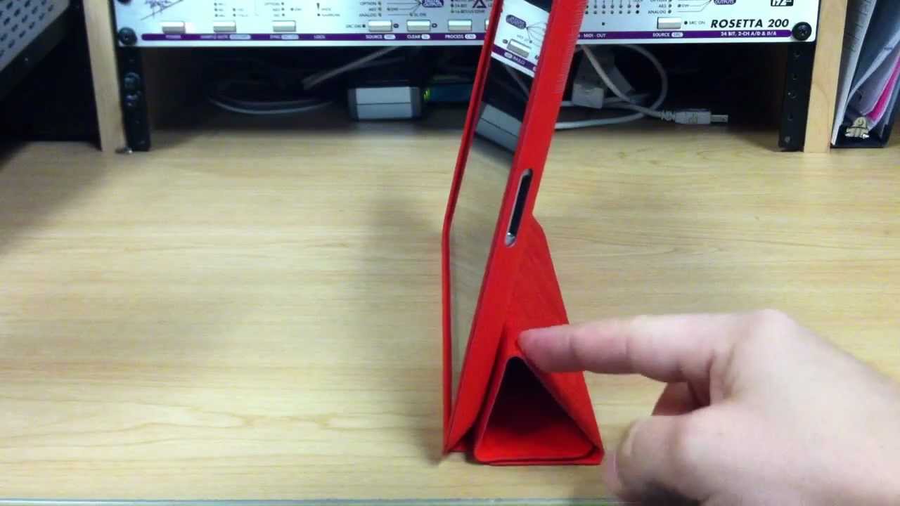 Чехол Smart Case для Apple iPad 3 против Smart Cover