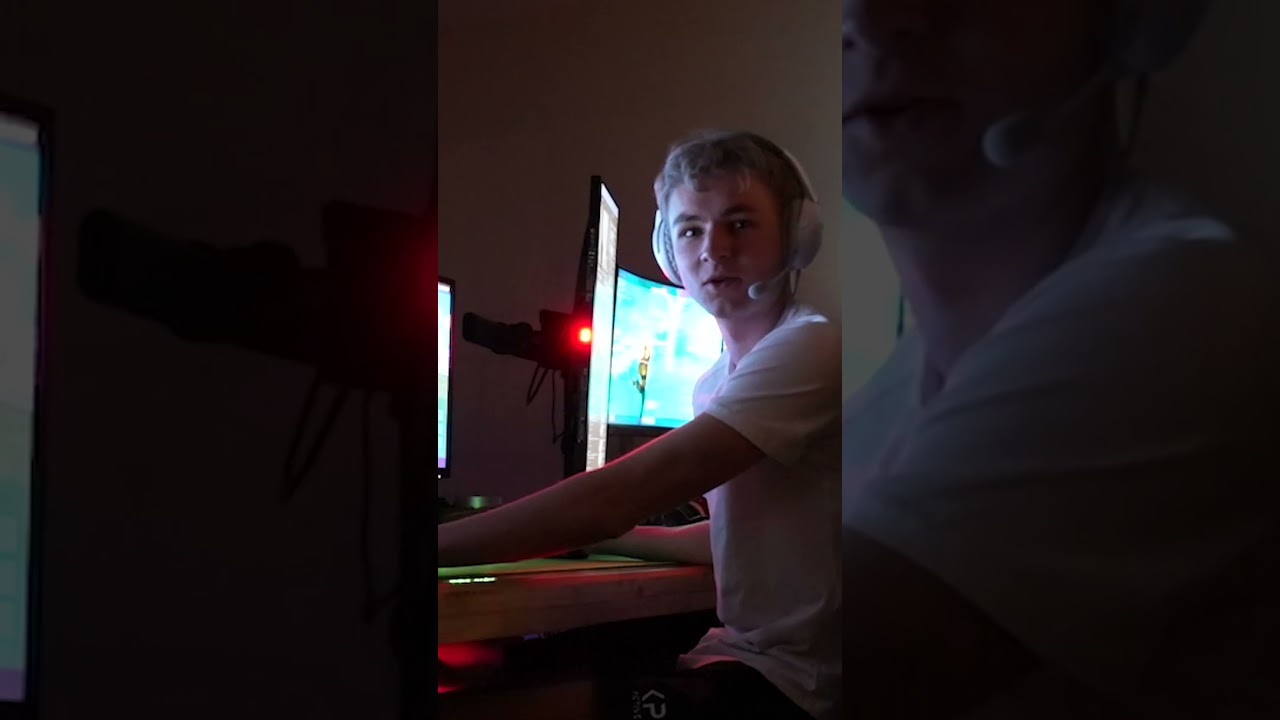 Sem flipt tijdens het gamen
