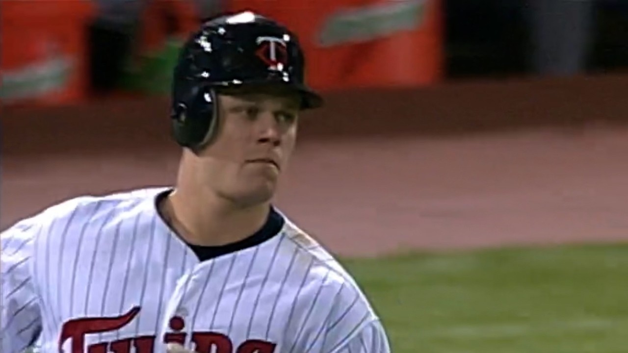 Justin Morneau belts his 1st career walk-off HR at the Metrodome | June 9, 2006 | Twins vs. Orioles