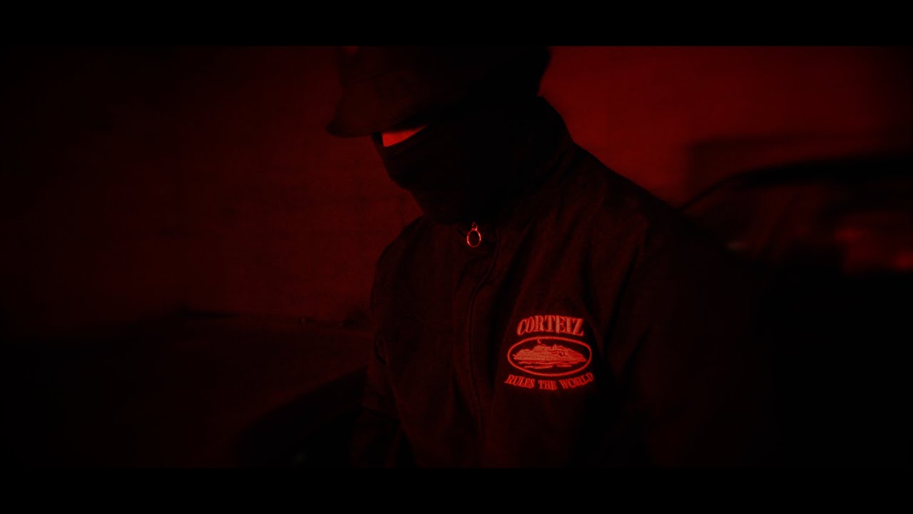 Luca VI11 - İki Şey (Official Video)