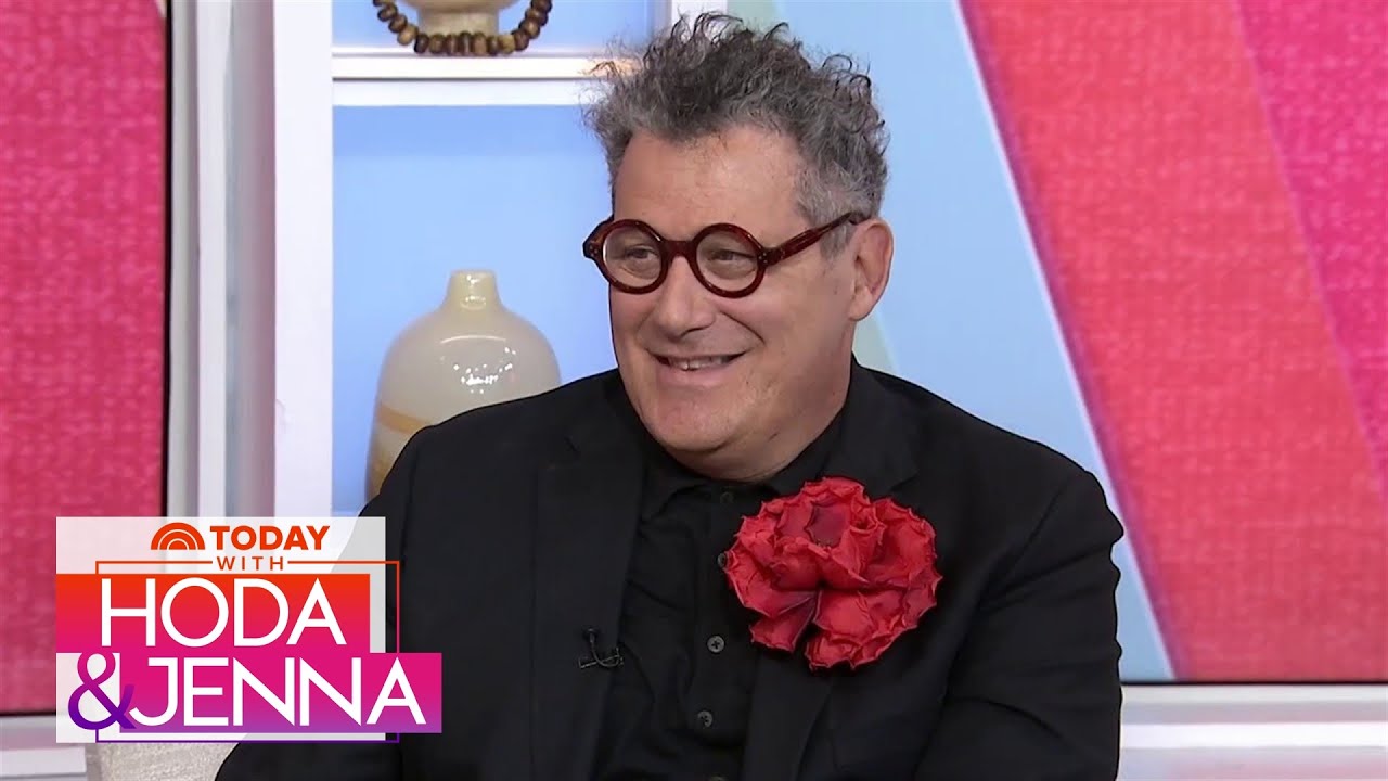 Isaac Mizrahi talks new podcast about failure, hilarious TikToks