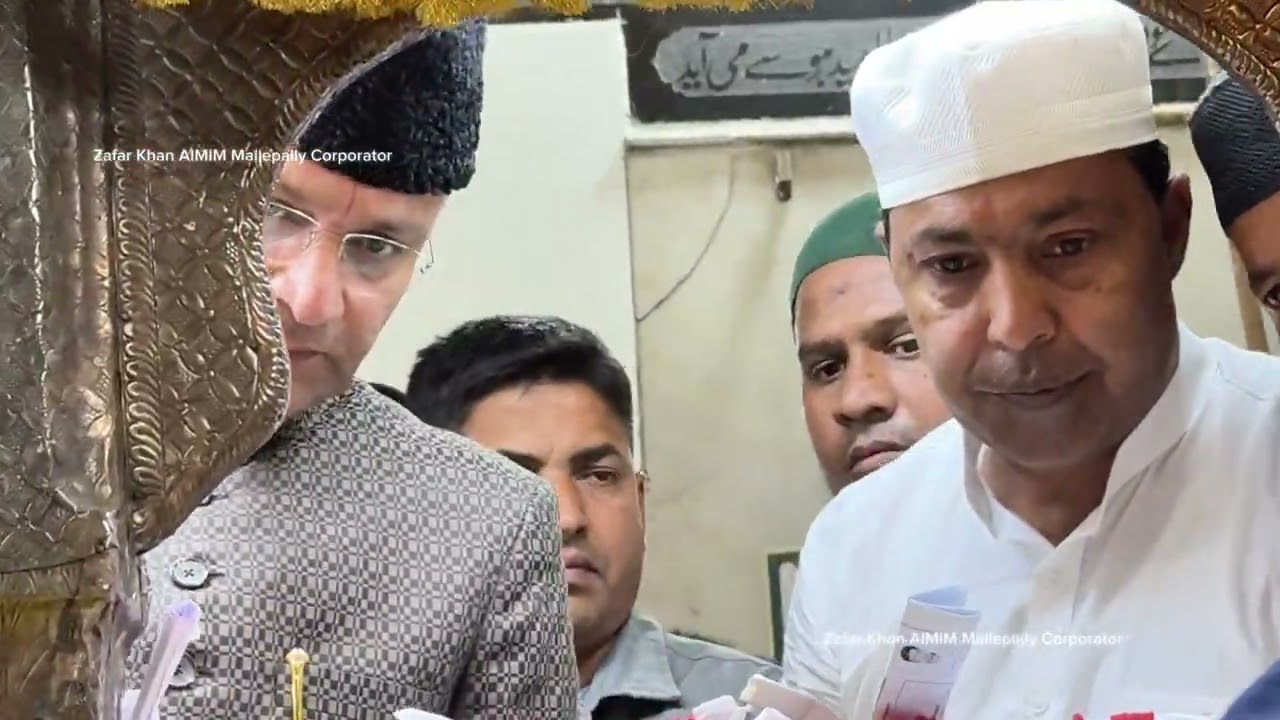 Akbaruddin Owaisi Ne Dargah Yousufain R.H Nampally Hyderabad Pe Di Hazri🌙🌙#aimim #akbaruddinowaisi 