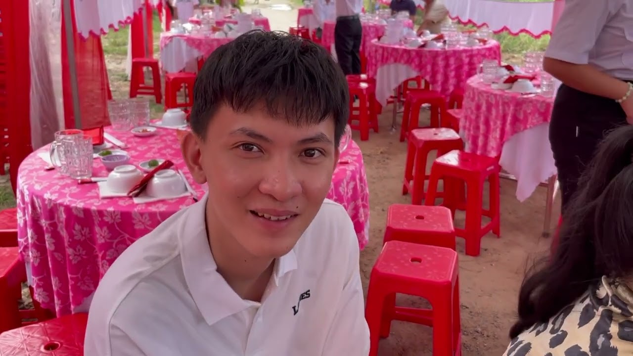 Đi đám tiệc nhà bà chị không say không về 