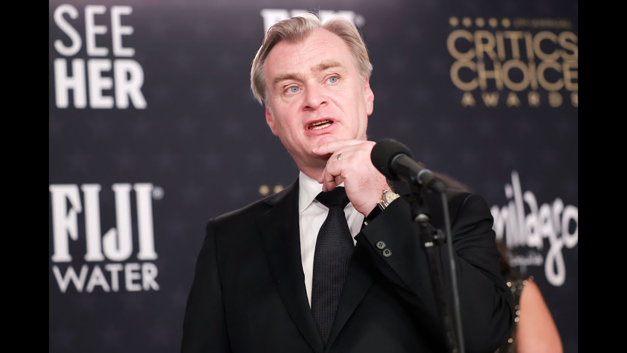 Christopher Nolan wins 