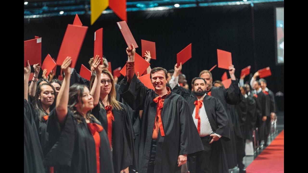Remise dipl&ocirc;me Universit&eacute; Laval - Qu&eacute;bec