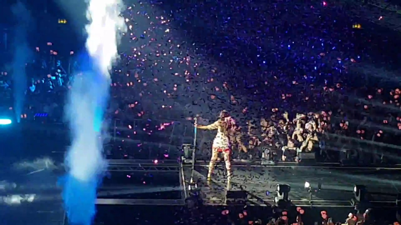 190522 - BlackPink - Clarity - Jisoo Solo - BlackPink In Your Area London, Wembley Arena