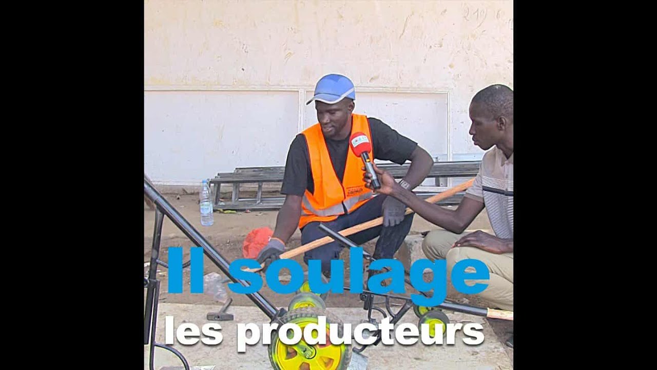 Ce jeune forgeron a modernisé un outil pour soulager les agriculteurs 🇸🇳
