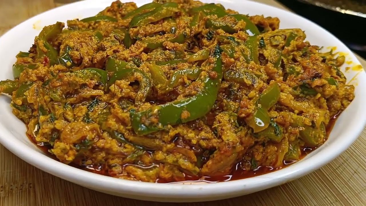 Shimla Mirch Ki Sabji Banane Ka Aasan Tarika | Simple & Tasty Capsicum Sabzi | Laziz Lamhe