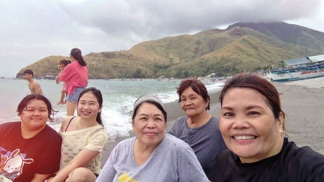Canoe Beach and Capones island