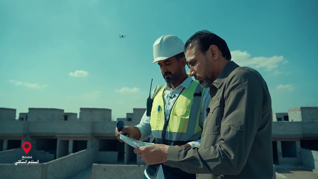 المسؤول العام الحاج أبو مصطفى الحميداوي يتفقد مراحل إنجاز مجمع السلام السكني الخاص بعوائل الشهد١ء