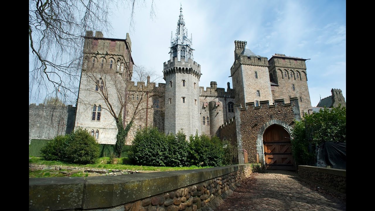 Top Tourist Attractions in Cardiff: Travel Guide Wales, United Kingdom