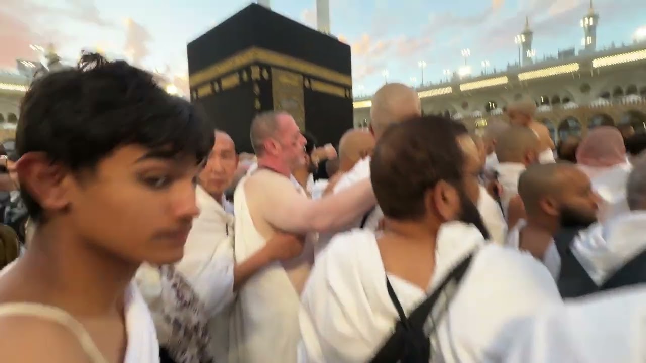 Beautiful Kaaba View | হারামের মাটিতে যে সিজদা হয়, তা হৃদয়ে চিরস্থায়ী শান্তি লিখে যায়। Part-01